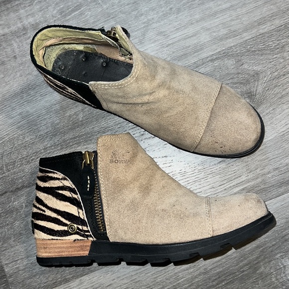 SOREL Major Low Tan Suede Leather Zebra Print Side Zip Ankle Bootie Boots - Picture 7 of 10